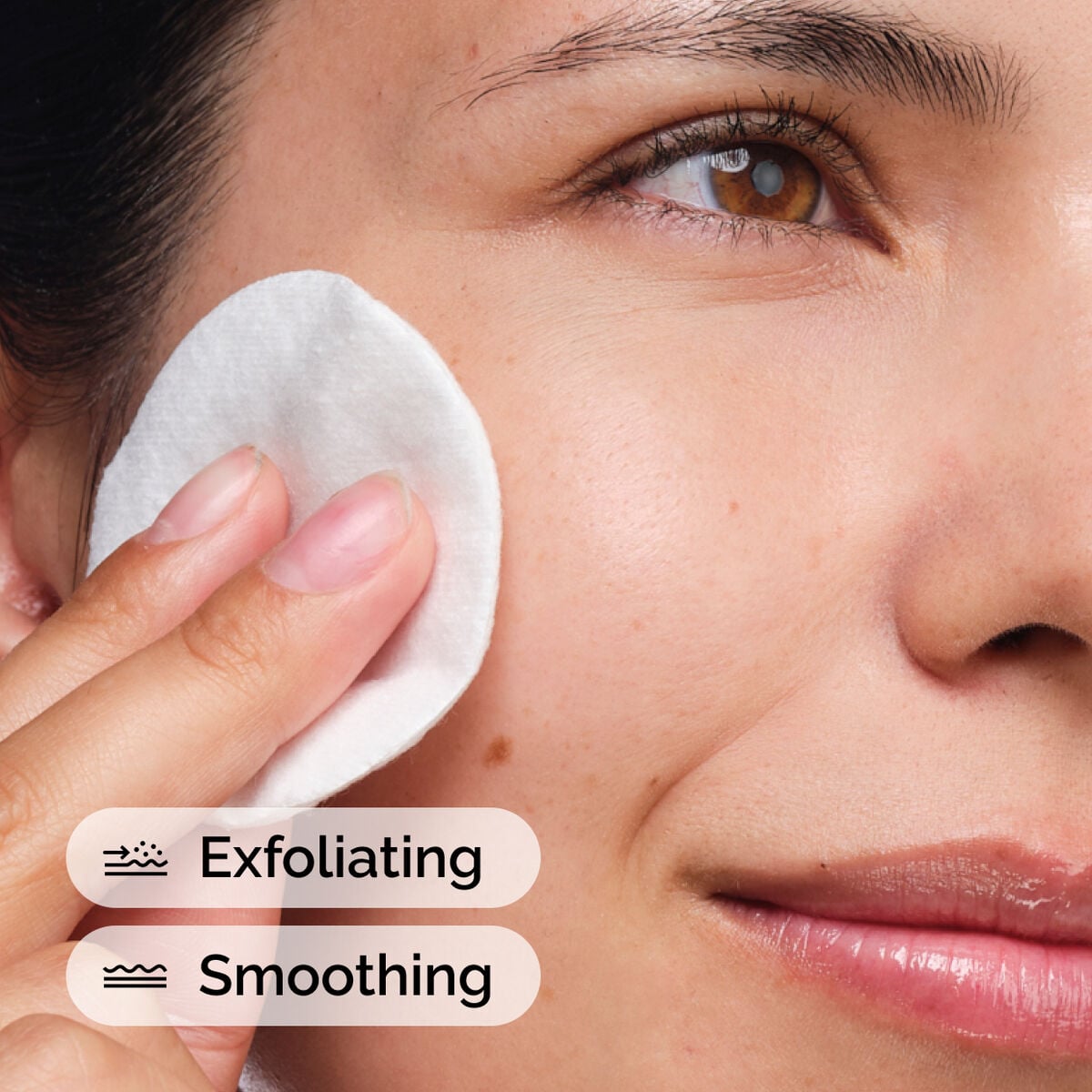glycolic-acid-7-exfoliating-toner-p9 ord-glycolic-acid-exfoliating-toner-model-application-with-benefits.jpg